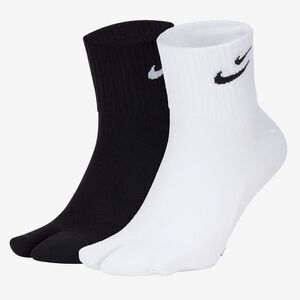 Nike Multiplier Tabi Ankle Socks Split Toe Dri-Fit Black White Cushioned Breathe